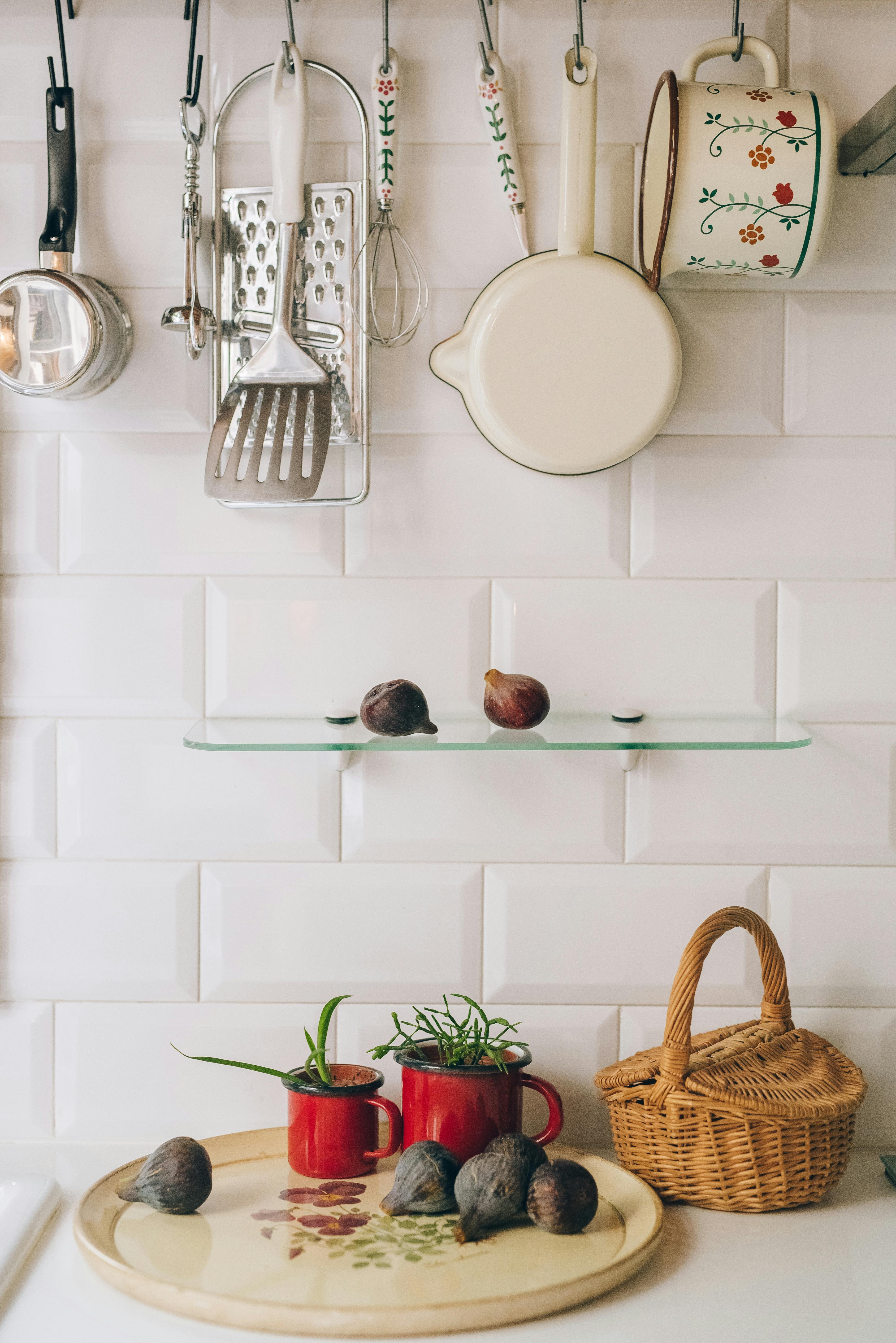 Kitchen utensils for quick cooking